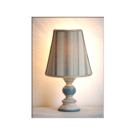 lampada kate tessuto di scena